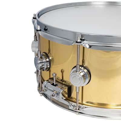 DW 6.5" x 14" Collector's Polished Bell Brass Snare Drum Demo/Open Box image 5