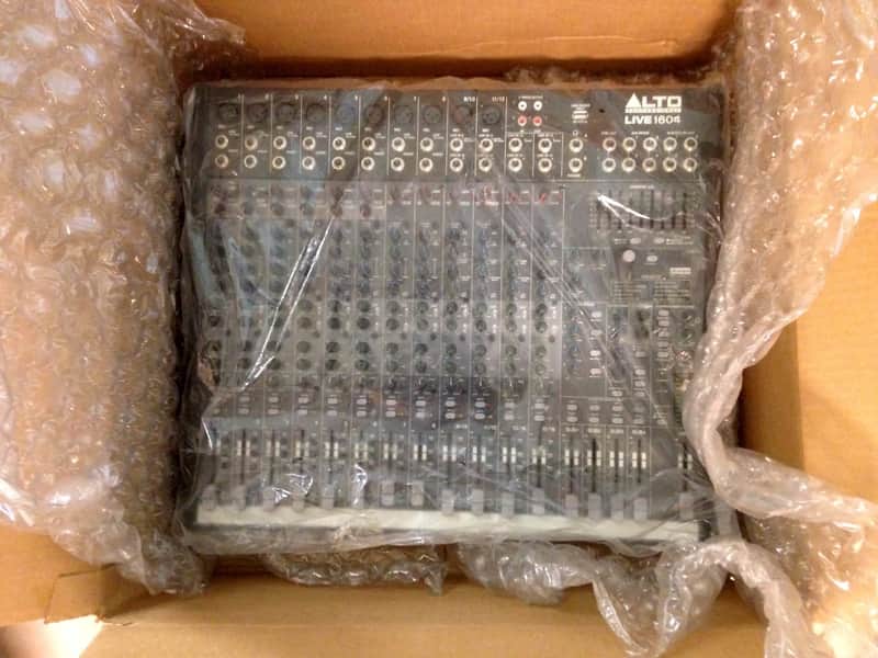 Alto Professional Live 1604 16 chan mixer w/ DSP effects NEW | Reverb