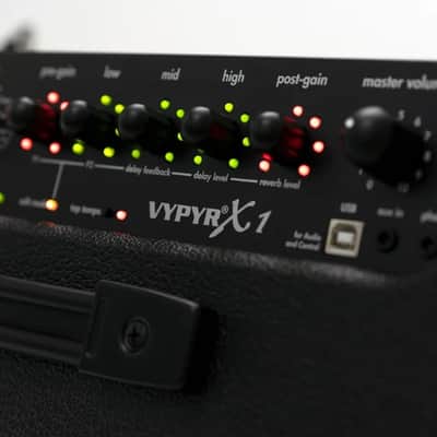 Peavey Vypyr X1 Modeling Bass / Electric and Acoustic Guitar Amplifier image 7