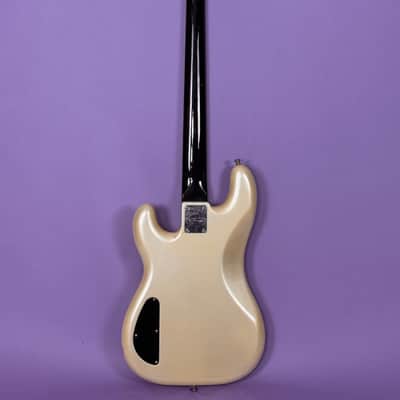 Fender Precision Bass Boxer Series Made in Japan 1986 - Frost White Metallic image 10