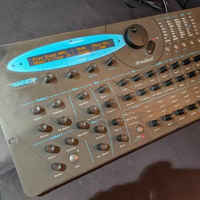 Waldorf Microwave XT Rackmount Wavetable Synthesizer 1998 - Orange