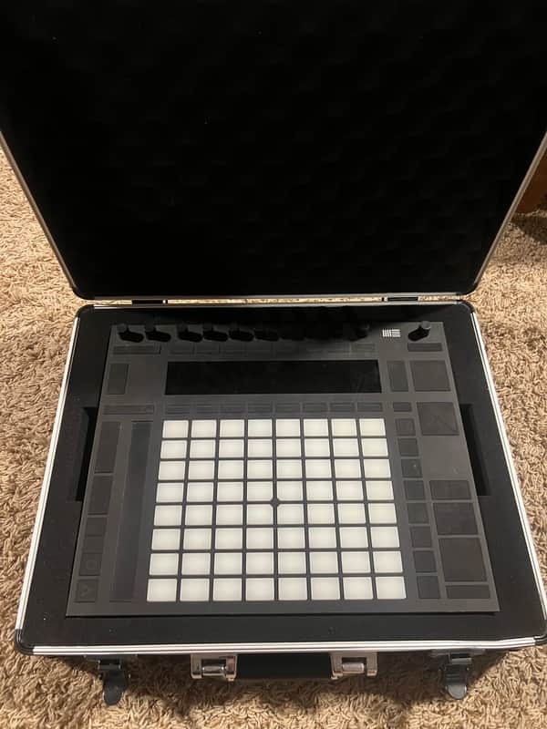 Ableton Push 2 Controller 2015 - 2022 - Black image 1