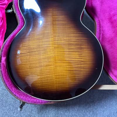 Gibson Custom Historic Super V CES 1986 - 1993 - Sunburst image 8