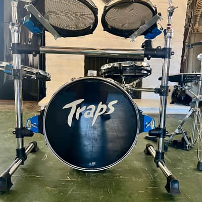 Traps Drum Kit, Alesis DM10 Custom Accoustic/Electric 2025 - Black/Chrome with Blue Accents
