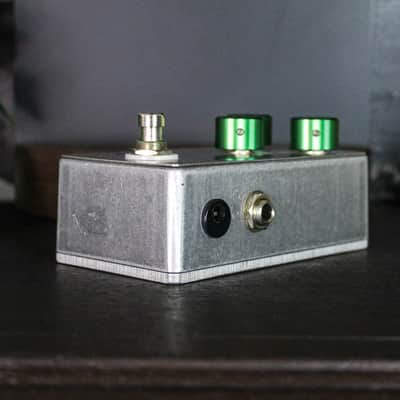 Preowned Apollo Approved Skyscraper Boost/Overdrive Pedal w/ Box image 3