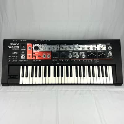Roland SH-201 Synthesizer