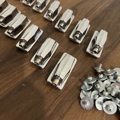 Set of (16) - Vintage Pearl MLX/DLX Tom/Floor Tom Drum Lugs Bild 2