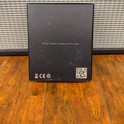 Used Vahlbruch Acoustic Chorus Pedal w/ Box image 10