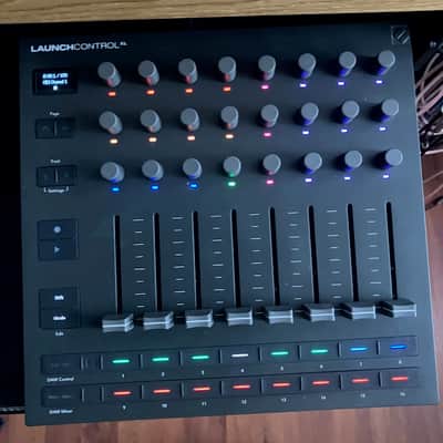 Novation Launch Control XL MK3 MIDI DAW Controller 2025 - Present Black