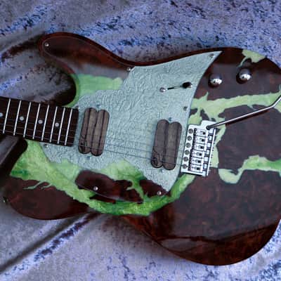 GB Liuteria Traditional Tele walnut burl and resin green image 19