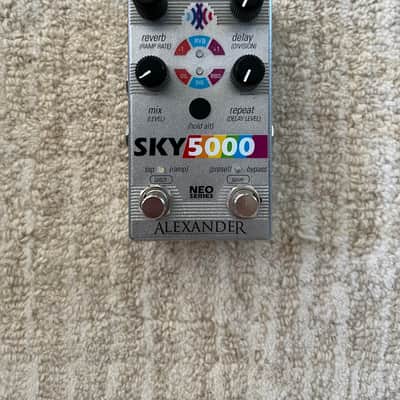Alexander Pedals Sky 5000 Neo Series Delay | Reverb