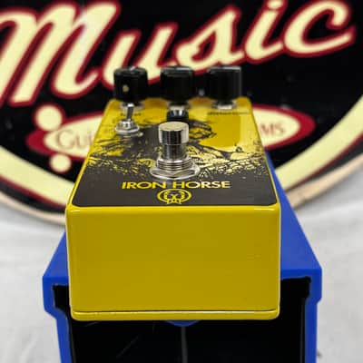 Walrus Audio Iron Horse v1 Distortion Pedal image 3