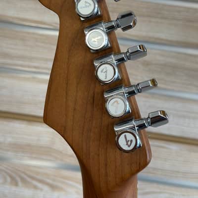 Fender 70th Anniversary Ultra Stratocaster HSS 2024 - Amethyst image 5