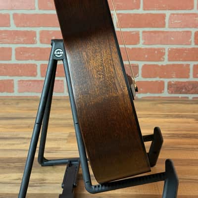 Martin 000JR-E Jeff Tweedy Junior Size Acoustic-Electric Guitar - Tweedy Burst image 11