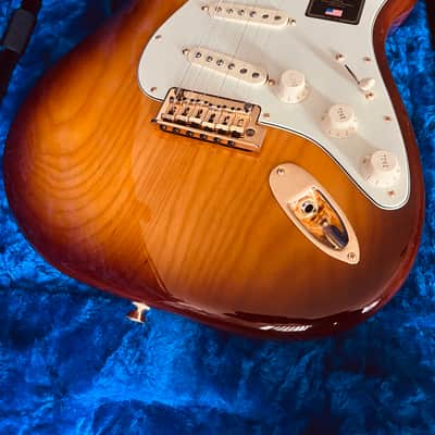 Fender 75th Anniversary Commemorative Stratocaster 2021 - 2-Color Bourbon Burst image 14