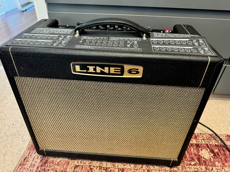 Line 6 DT25 25-Watt 1x12" Digital Modeling Guitar Combo 2011 - 2021 - Black image 1