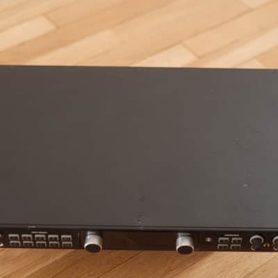 Apogee Ensemble Thunderbolt Audio Interface - (OLEDs burned out) image 8