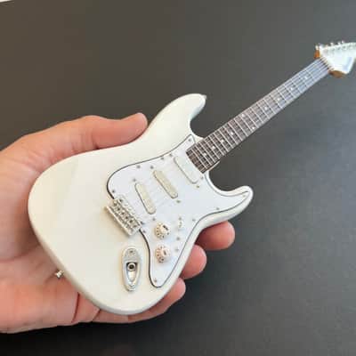 SRV CHARLEY Custom White Lipstick Special Stevie Ray Vaughn Mini Guitar Model image 9