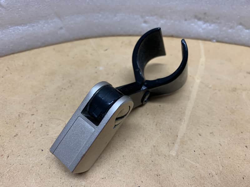AKG VINTAGE MIC HOLDER/D1000E/D100E STAGE MICS/SHURESM58/57-MAKE OFFER!! image 1
