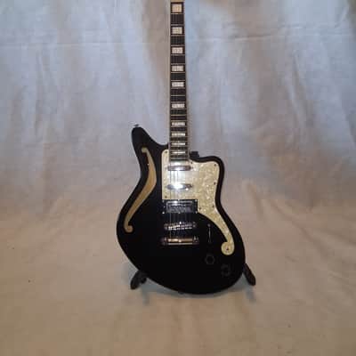 D'Angelico Premier Bedford SH with Tremolo 2021 - Present - Black Flake image 1