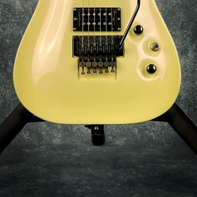 Kramer StageMaster Custom 1 1988 MIJ + Original Kramer Deluxe Hardshell Case image 2