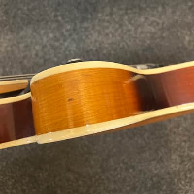 Isana Hollowbody Late-60s - Sunburst image 7