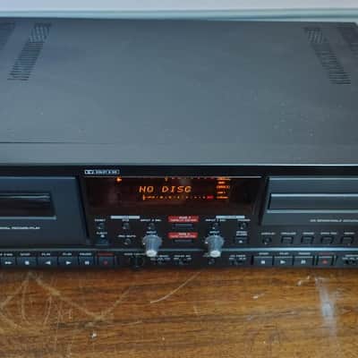 Tascam CC222 cassette / CD recorder in excellent condition - 1980's image 2