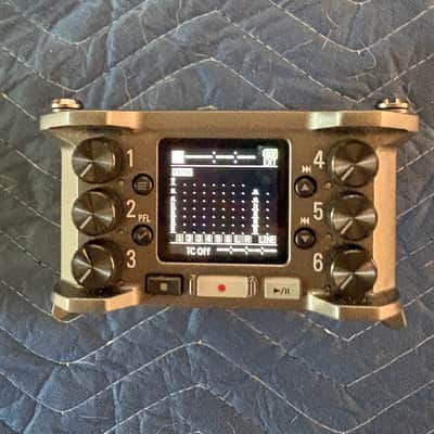 Zoom F6 Multitrack Field Recorder, Zoom PCF-6 Case, and 6000mAh battery image 8
