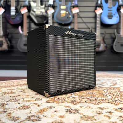 Ampeg Rocket Bass RB108 Bass Combo Amplifier image 2