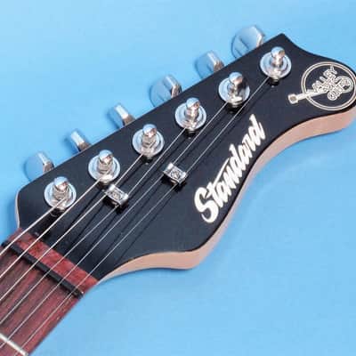 Valley Arts (USA) Larry Carlton Standard Ltd. Ed. Trans Cream image 3