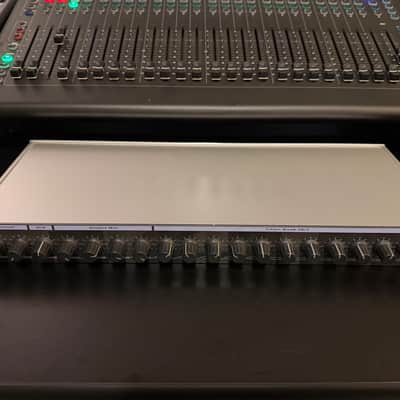 MAM VF-11 Vocoder and Filterbank image 2