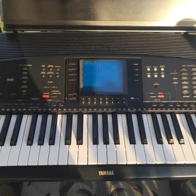 Yamaha PSR-4000 61 note arranger synthesizer keyboard with stand, sustain & power image 3