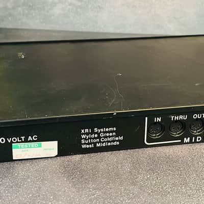 XRI Systems XR 300 SMPTE code generator/reader with MIDI image 2