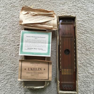 Vintage 1920s Ukelin for Sale image 1