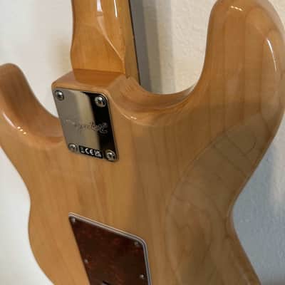 Squier Classic Vibe '70s Stratocaster Electric Guitar - Natural image 10