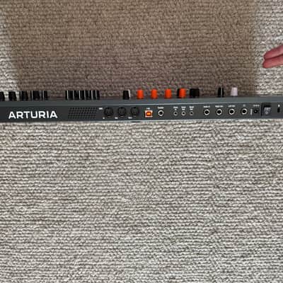 MINT Arturia MiniFreak 37-Key 6-Voice Polyphonic Hybrid Synthesizer image 7