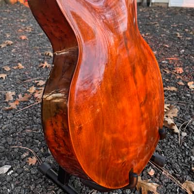 Weeks Guitar Archtop 2024 - Clear top image 11