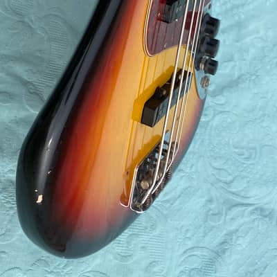Fender Jazz Bass 1966 - Sunburst Dot/Binding - Super image 7