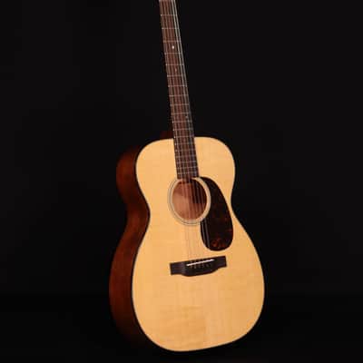 Martin 00-18 Standard Series Acoustic image 8