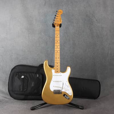 Fender Vintera III Late 50s Stratocaster - Aztec Gold - 2nd Hand image 2