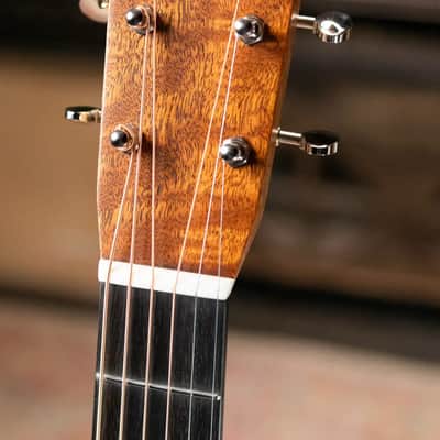 Martin Custom Shop 000 Acoustic Guitar - Flamed Mahogany with Hardshell Case image 5