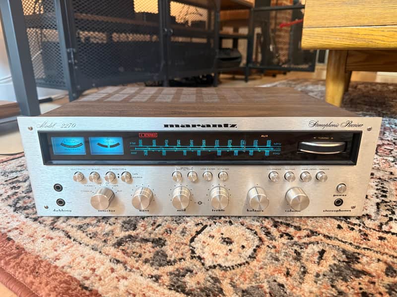 Marantz Model 2270 (70-Watt Stereo Solid-State Receiver, 1971-1975)