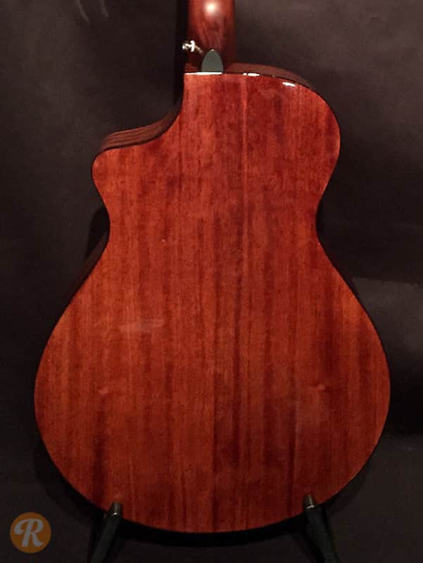 Breedlove Pursuit Acoustic/Electric Bass Natural image 2