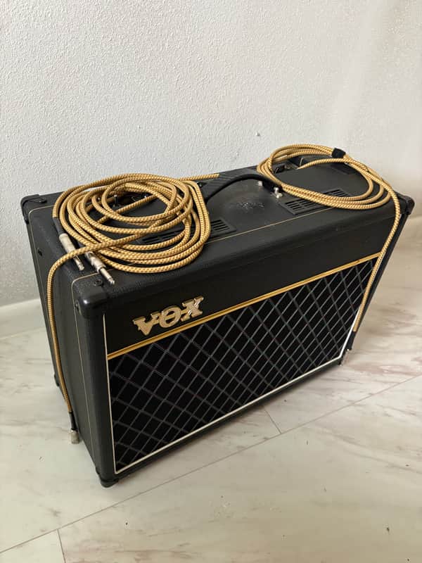 Vox AC15C1 Custom 2-Channel 15-Watt 1x12" Guitar Combo 2010 - Present - Black image 1