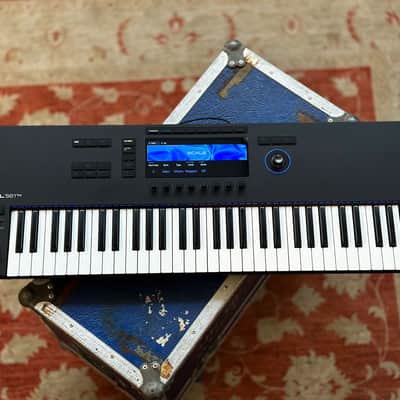 Native Instruments Komplete Kontrol S61 MK3 image 3