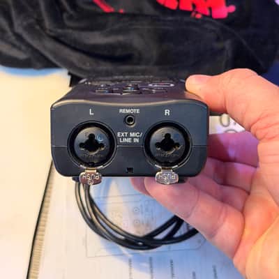 TASCAM DR40 Linear PCM Recorder image 2
