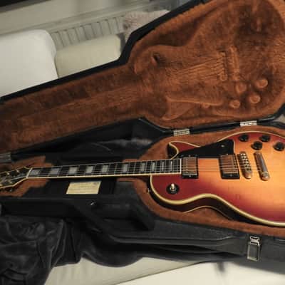 Gibson Les Paul Custom 1982 - Cherry Sunburst + Case image 1