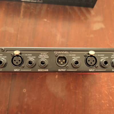 BBE MaxCom Dual-Channel Compressor/Limiter/Gate with Sonic Maximizer 2010s - Red image 4