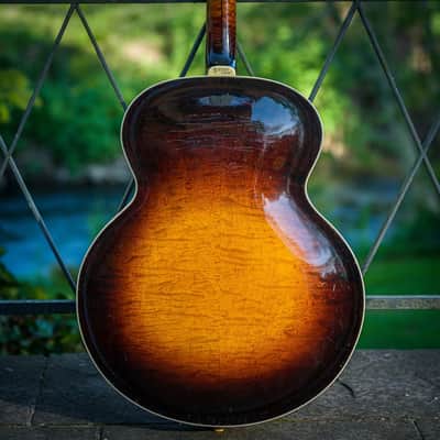 Gibson Super 400 1937 - Sunburst image 4