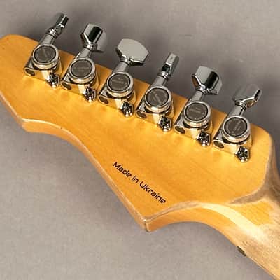 Valiant Soothsayer 2024 - 3 Tone sunburst, 6 lbs 14oz! image 7